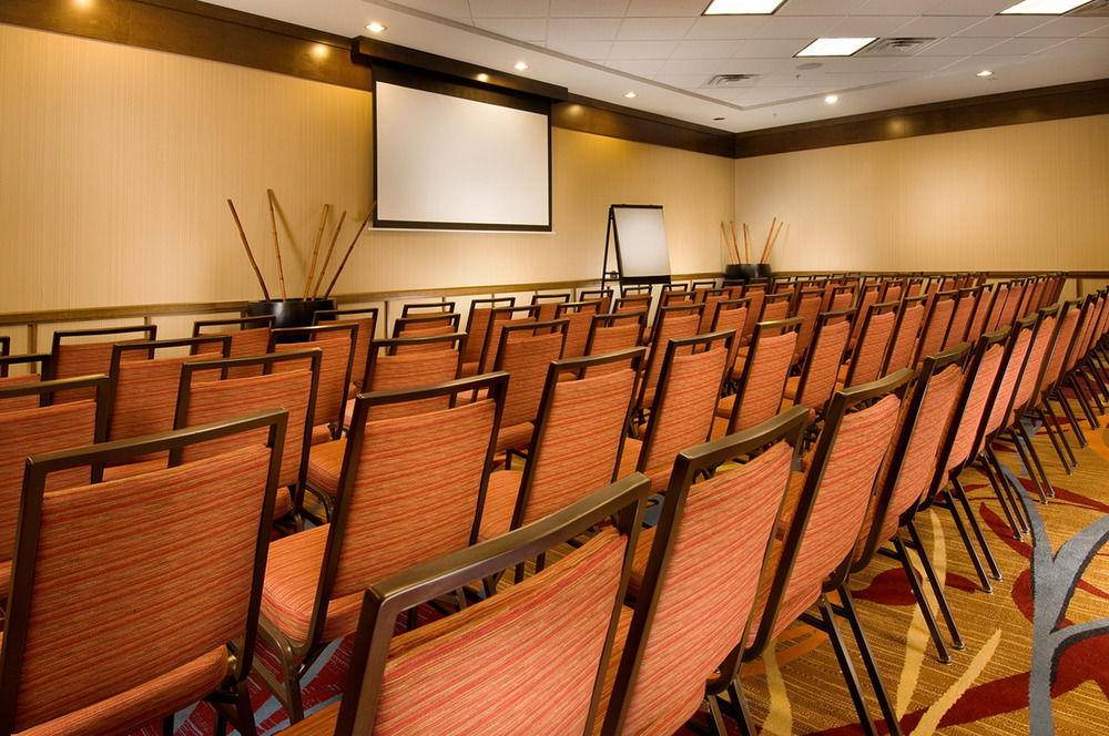 Courtyard By Marriott Lufkin Hotel Exterior photo